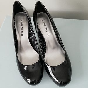 Steve Madden patent heels